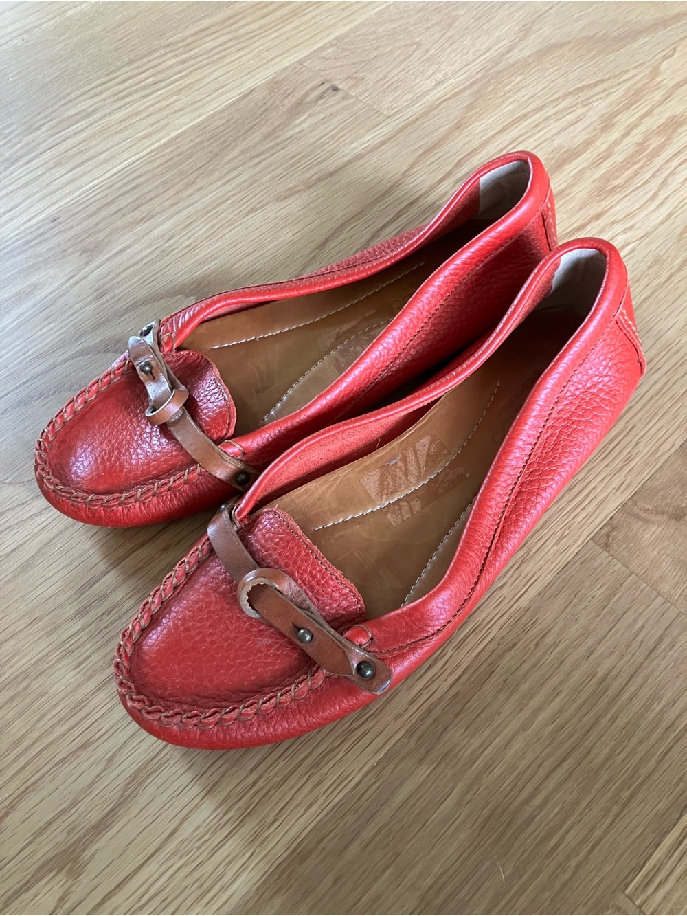 Bernardo Red Leather Driving Flat Loafers / Moccasins Made in Italy (7) - Picture 2 of 8
